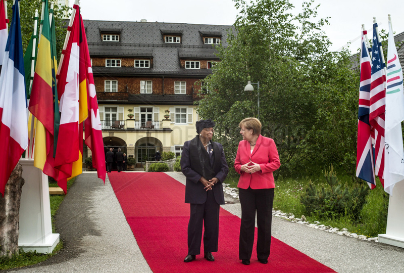 Johnson Sirleaf + Merkel