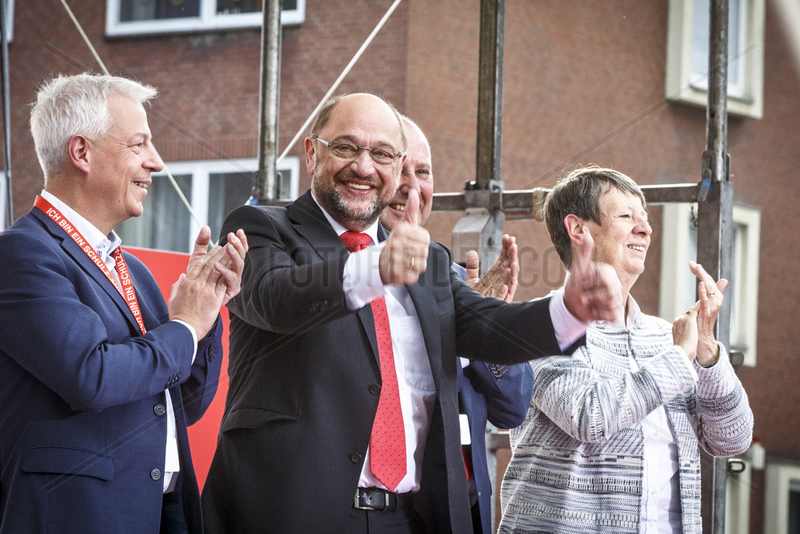 Markus Toens,  Martin Schulz,  Barbara Hendricks