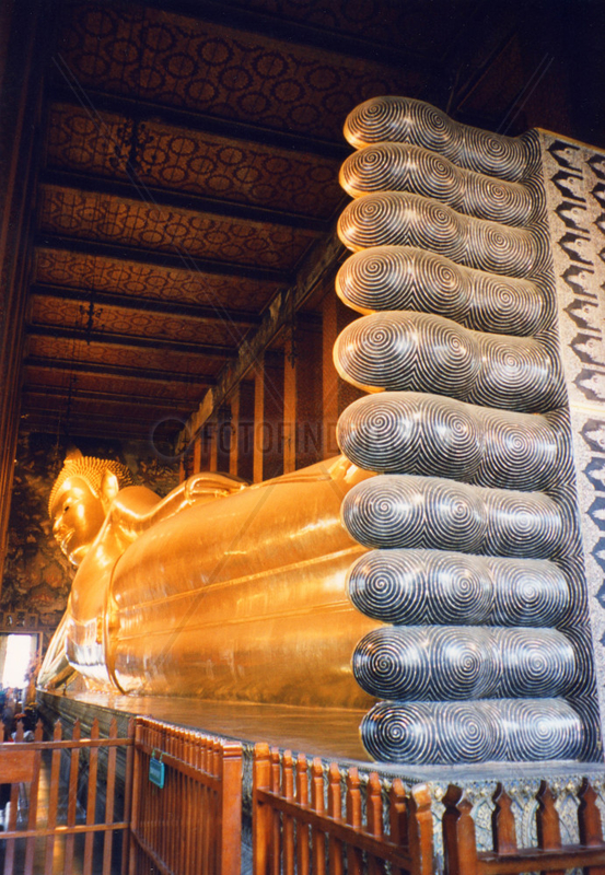 Thailand,  Bangkok,  Wat Po,  der liegende Buddha