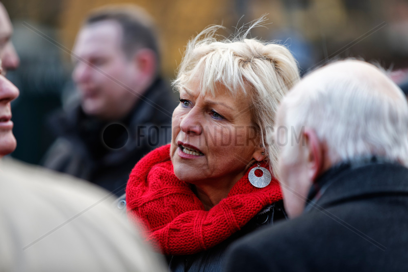 Berlin,  Deutschland,  Dagmar Enkelmann,  Die Linke,  bei der Luxemburg-Liebknecht-Ehrung