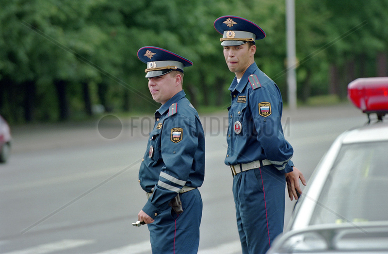Zwei Russische Verkehrspolizisten,  Kaliningrad,  Russland