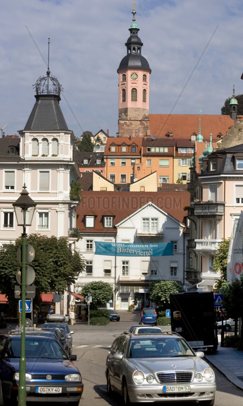 Baden-Baden,  Blick auf die Altstadt mit Stiftskirche