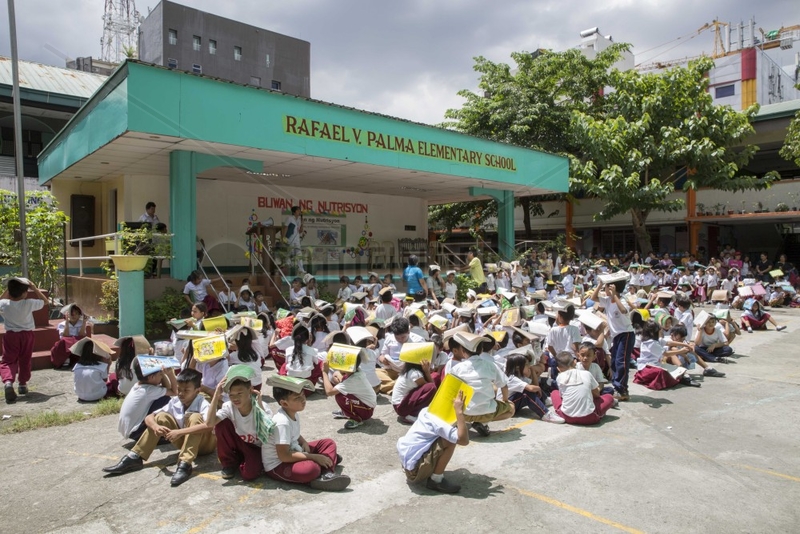 Erdbebenuebung Metro Manila Shake Drill for the Big One