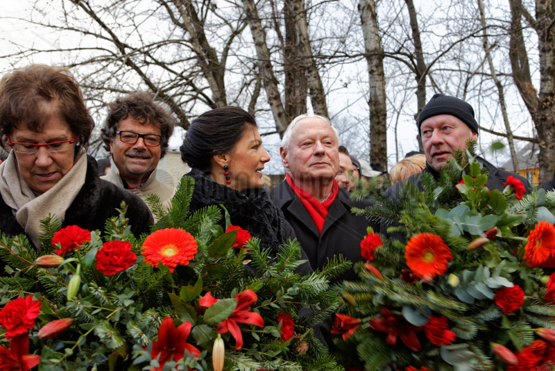 Berlin,  Deutschland,  Prominente und Politiker bei der Luxemburg-Liebknecht-Ehrung