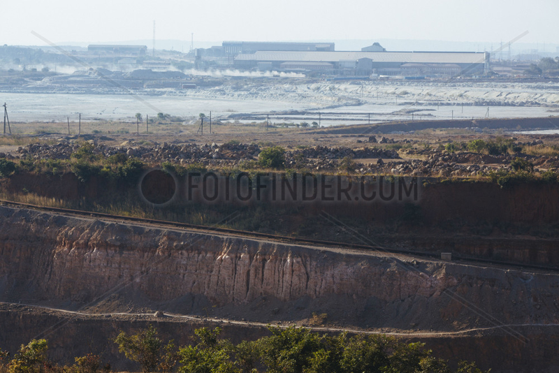 Kleinbergbau im Copper Belt der Minenstadt Kolwezi