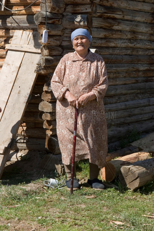 Mongolian woman in Hemu