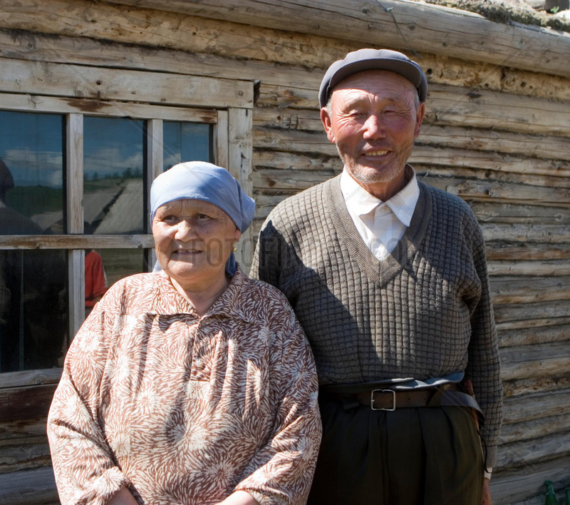 Mongolian couple in Hemu