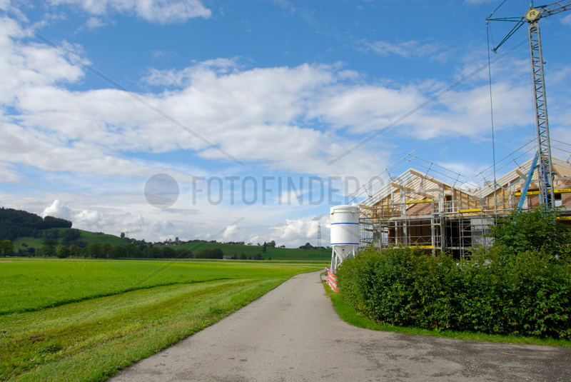 Hausbaustelle in der Schweiz.
