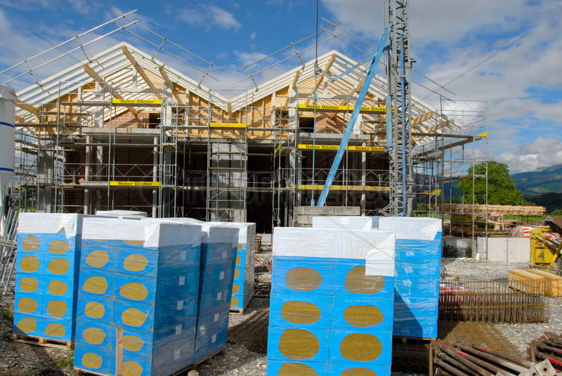 Hausbaustelle in der Schweiz.