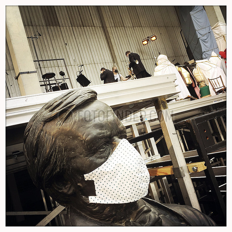 Richard Wagner Face Mask