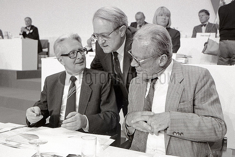 Hans-Jochen Vogel,  Willy Brandt,  Johannes Rau,  SPD,  Nuernberg 1986