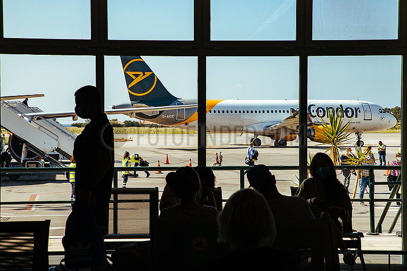 Condor Maschine auf dem Flughafen Samos