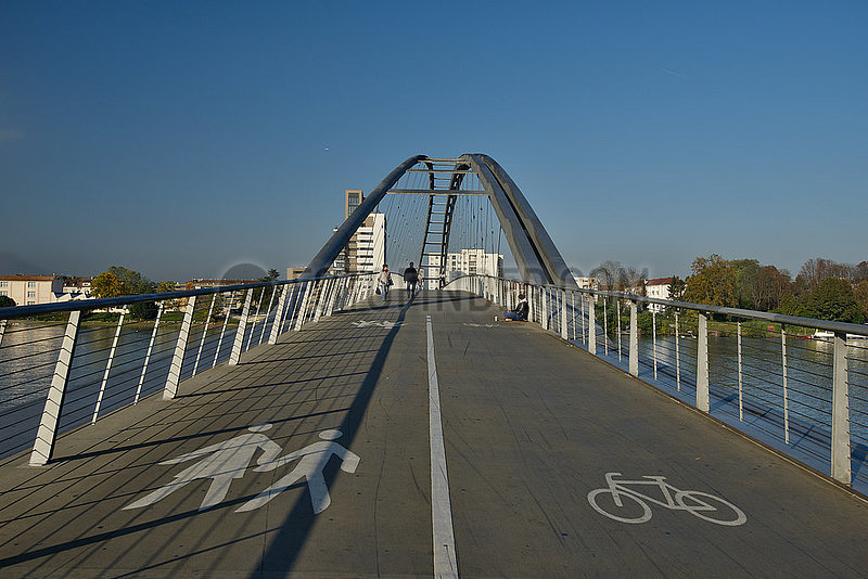 Deutschland Baden-Württemberg,  Weil am Rhein,  Dreisilšnderbrÿcke (Drei Länder Brücke)