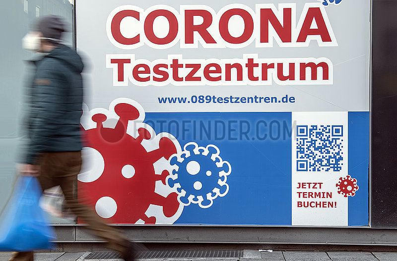 Corona Testzentrum für kostenlose Antigen-Schnelltests,  München,  4. Februar 2022