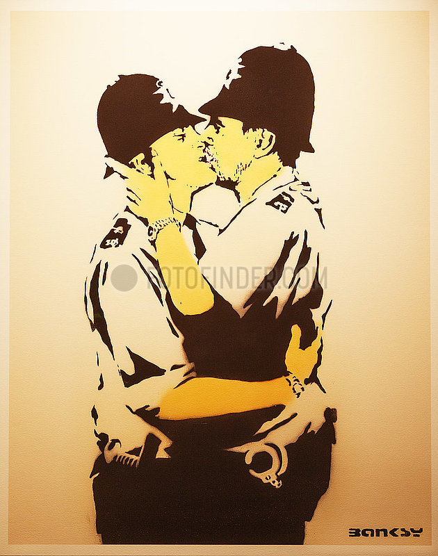 The Mystery of Banksy - An Unauthorized Exhibition - KISSING COPPERS