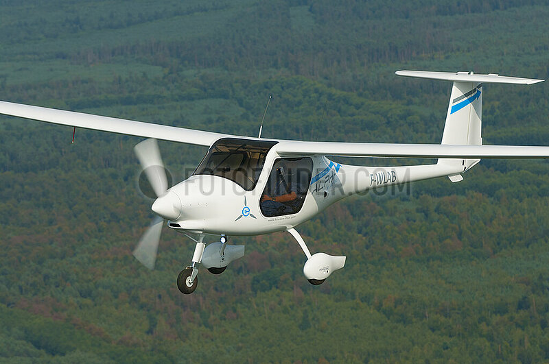 Frankreich. Elsass. Bas-rhin (67) Haguenau,  neue Lichtflugzeuge mit Elektromotor-Pipistrel Alpha-Elektro