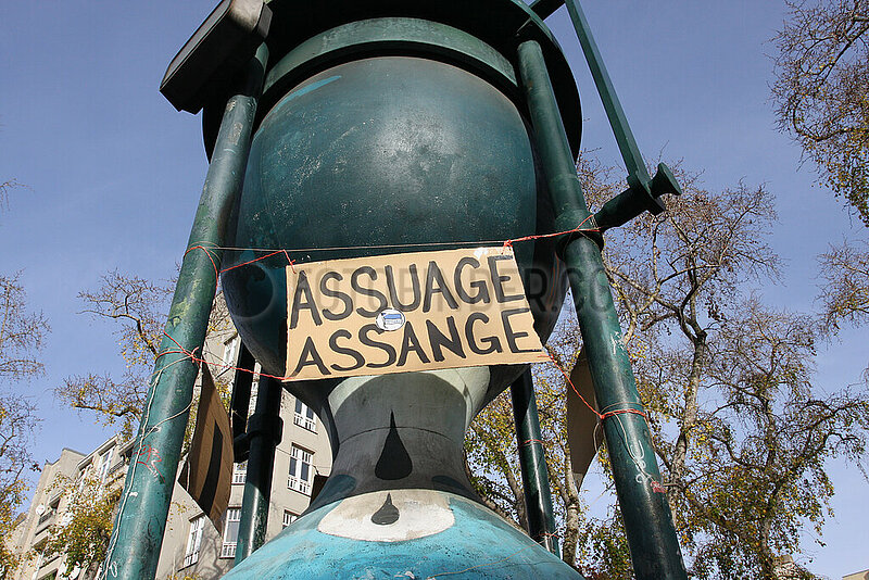 assuage Assange