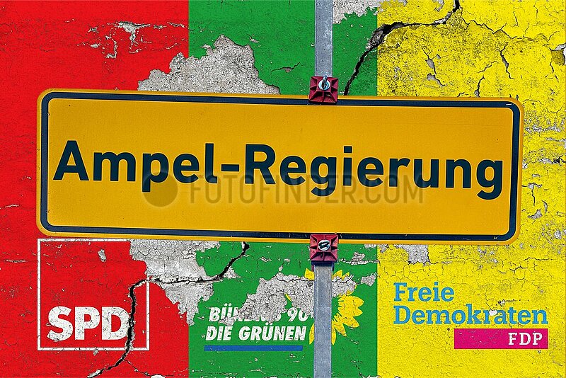 Symbolisches Schild Ampel-Regierung