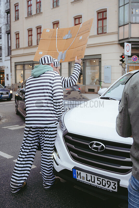 Straßenblockade der Letzten Generation am Viktualienmarkt