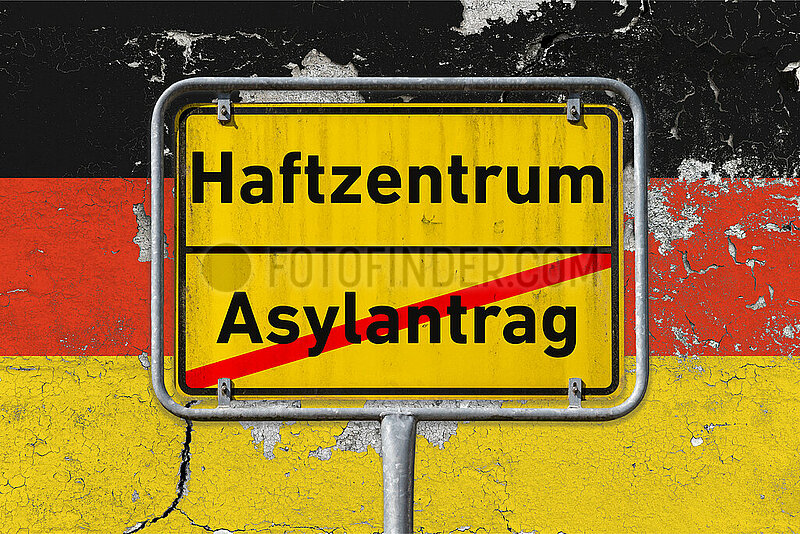 Symbolisches Ortsschild Haftzentrum - Asylantrag