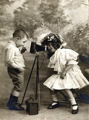 Kinder Fotoapparat Selbstausloeser 1906