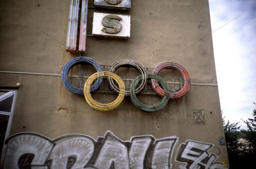 Olympische Ringe an der Schoenhauser Allee.