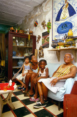 Blick in eine typische Wohnung in Havanna.