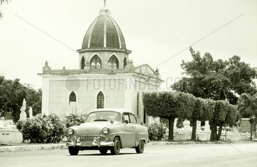 Der Cementerio Colon in Havanna ist mit seinen 800000 Grabstaetten einer der groessten Friedhoefe Lateinamerikas.