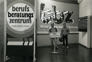 Berufsberatungszentrum Karl-Marx-Stadt  DDR  1990