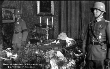 Paul von Hindenburg auf dem Totenbett