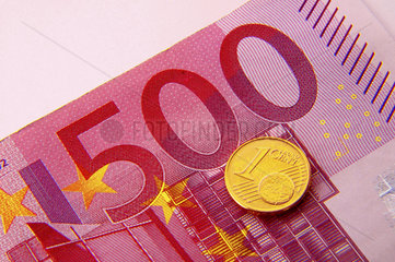 500 Euro Schein und Muenze