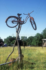 Skulptur aus altem Fahrrad