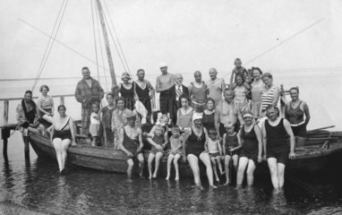 Gruppenfoto auf Schiff
