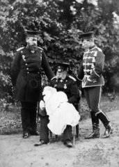 Originalfoto der drei Kaiser Wilhelm I.  Friedrich III. und Wilhelm II. mit Sohn