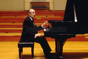 HOROWITZ  Vladimir - Portrait of the pianist