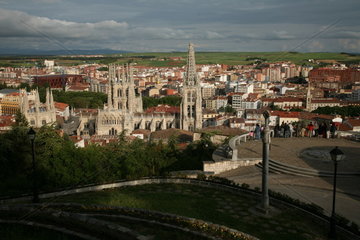 Blick auf Burgos mit Kathedrale - Jakobsweg - Camino de Santiago