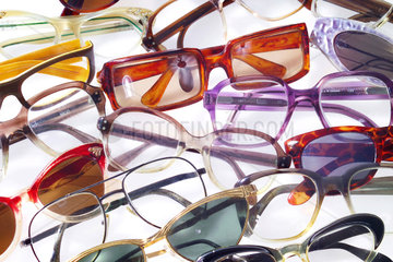 alte Brillen  50er bis 90er Jahre