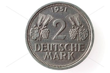 altes Zweimark-Stueck  1951