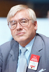 Christian Schwarz-Schilling  Bundespostminister  CDU  1986
