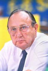 Hans-Dietrich Genscher  FDP  Aussenminister  1987