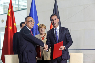 Li Keqiang + Li Hai + Merkel + Bregier