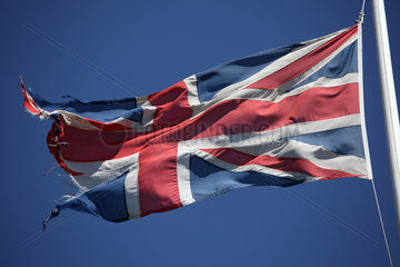 London  Grossbritannien  Nationalfahne von Grossbritannien weht im Wind