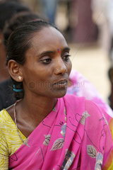 Mallikarjun Nagar  Indien  das Portrait einer jungen Frau