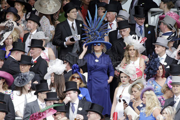 Royal Ascot  Audience at the racecourse