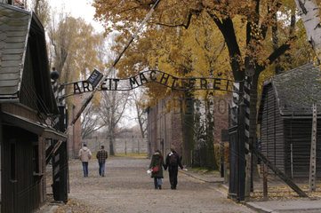Lagertor des KZ Auschwitz