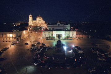 Blick zum bulgarischen Parlamentsgebaeude in Sofia  Bulgarien