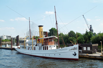 Hamburg  Deutschland  Museumsschiff Scharhoern