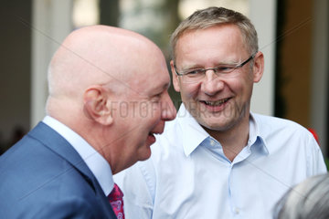 Iffezheim  Unternehmer Manfred Ostermann (links) und Eckhard Sauren im Portrait
