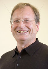 Prof. Dr. Dietrich Groenemeyer