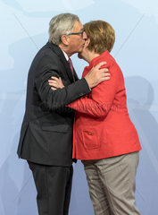 Juncker + Merkel